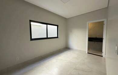 Imagem 7: OPORTUNIDADE ÚNICA Casa Moderna na rua 10/12 Vicente Pires com 4 Suítes...