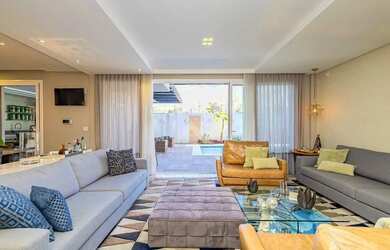 Imagem 3: Casa com Face Leste e Piscina com Spa, 3 quartos 5 Vagas à venda, 400...