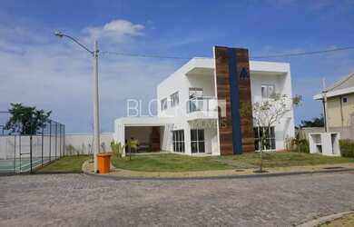 Imagem: O terreno possui 180m² de Área e está localizado em Vargem