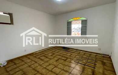 Imagem 10: Rutileia Imóveis vende excelente casa no bairro Jardim Imperial, Itaboraí...