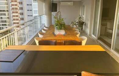 Imagem: O apartamento possui 3 Dormitórios, 4 Banheiros, 3 Vagas na