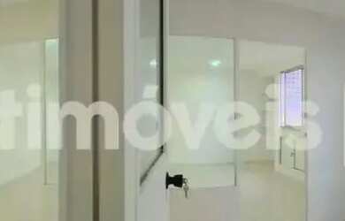 Imagem 8: Sala Comercial de Alto Padrão no Empresarial Lucaia