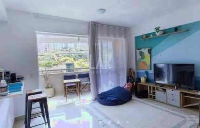 Imagem: O apartamento possui 2 Dormitórios, 1 Banheiro, 2 Vagas na