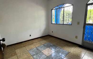 Imagem 8: Casa 3 quartos na Estrada do Monteiro em Campo Grande - Rio de Janeiro...