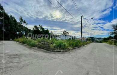 Imagem: O terreno possui 326m² de Área e está localizado em Diamantino