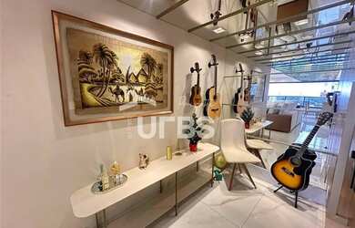 Imagem: O apartamento possui 3 Dormitórios, 4 Banheiros, 3 Vagas na