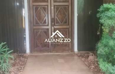 Imagem: A casa possui 5 Dormitórios, 5 Banheiros, 5 Vagas na garagem