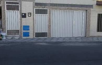 Imagem: A kitnet possui 1 Dormitório, 1 Banheiro e está localizado