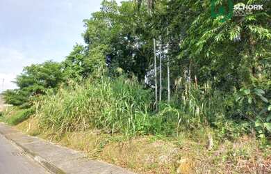 Imagem: O terreno possui 594m² de Área, Imóvel novo e está localizado