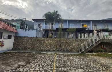 Imagem: A casa em condomínio possui 2 Dormitórios, 2 Banheiros, 1