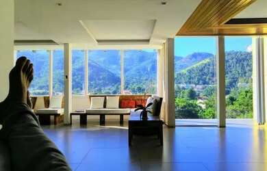 Imagem: A casa em condomínio possui 3 Dormitórios, 4 Banheiros, 2