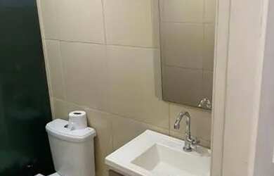 Imagem 1: Temporada é mensal. Piscina, Churrasqueira, 1 Vaga na garageme2 Dormitórios