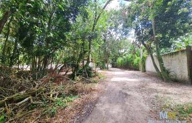 Imagem: O terreno possui 750m² de Área e está localizado em Arraial