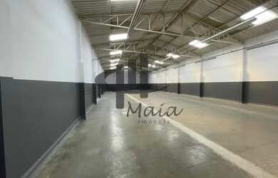 Imagem: O depósito possui 1.057m² de Área e está localizado em