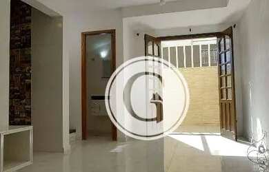 Imagem: A casa em condomínio possui 2 Dormitórios, 1 Banheiro, 2 Vagas