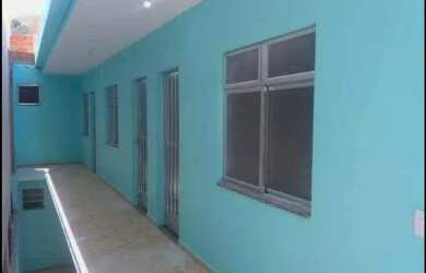 Imagem: A kitnet possui 1 Dormitório, 1 Banheiro e está localizado