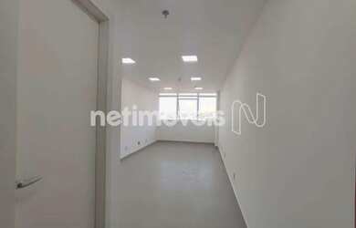 Imagem: O depósito possui 1 Vaga na garagem, 24m² de Área e está