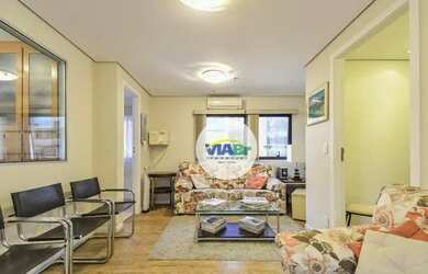 Imagem: O depósito possui 2 Vagas na garagem e 93m² de Área e está