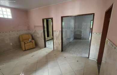 Imagem 7: Casa Para Venda Com 217 Metros Quadrados no Ponto Novo