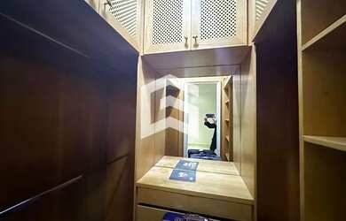 Imagem: A casa possui 2 Dormitórios, 3 Banheiros, 1 Vaga na garagem