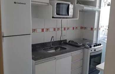 Imagem: O apartamento possui 2 Dormitórios, 1 Banheiro, 1 Vaga na garagem