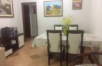 Imagem: A casa possui 3 Dormitórios, 1 Vaga na garagem e está localizado