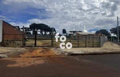 Imagem: O terreno possui 2.700m² de Área e está localizado em Jaraguá