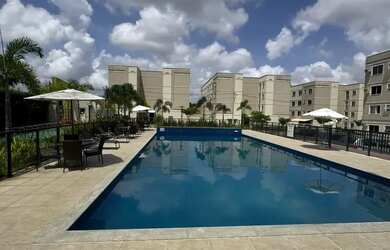 Imagem 7: Apartamento no Maracanaú primeiro andar um lance de escadas