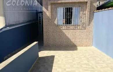 Imagem: A casa possui 2 Dormitórios, 1 Banheiro, 1 Vaga na garagem