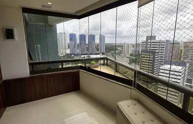 Imagem: O apartamento possui 4 Dormitórios, 2 Banheiros, 4 Vagas na