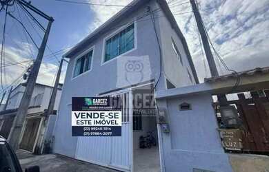 Imagem: A casa possui 3 Dormitórios, 1 Banheiro, 1 Vaga na garagem