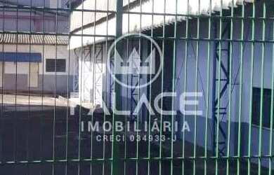 Imagem: O depósito possui 1 Vaga na garagem, 600m² de Área e está
