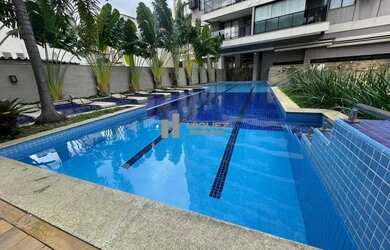 Imagem: O apartamento possui 3 Dormitórios, 1 Banheiro, 2 Vagas na