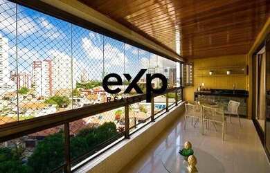 Imagem: O apartamento possui 4 Dormitórios, 5 Banheiros, 4 Vagas na