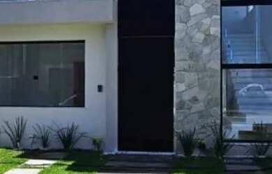 Imagem: A casa em condomínio possui 4 Dormitórios, 5 Banheiros, 2