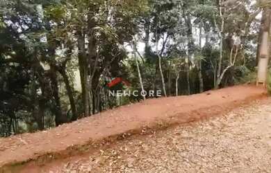 Imagem: O terreno possui 360m² de Área e está localizado em Campos