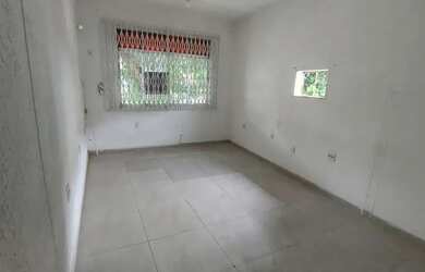 Imagem: O depósito possui 21m² de Área e está localizado em Cocotá