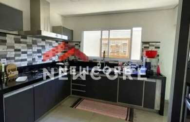 Imagem: Casa de condomínio em Avenida Comendador José da Silva Martha