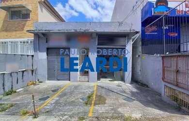 Imagem: A casa possui 3 Dormitórios, 2 Banheiros e 160m² de Área