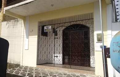 Imagem: A casa possui 2 Dormitórios, 1 Banheiro, 52m² de Área e