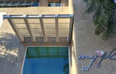 Imagem: O apartamento possui 3 Dormitórios, 1 Banheiro, 2 Vagas na