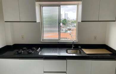 Imagem: O apartamento possui 1 Dormitório, 1 Banheiro, 27m² de Área