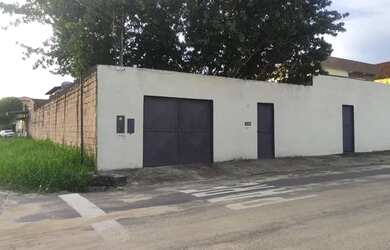 Imagem: O terreno possui 473m² de Área e está localizado em Parque