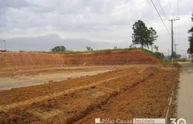 Imagem: O terreno possui 506m² de Área e está localizado em City