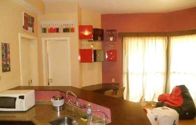 Imagem: O studio possui 1 Dormitório, 1 Banheiro, 1 Vaga na garagem