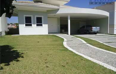 Imagem: A casa em condomínio possui 3 Dormitórios, 4 Banheiros, 2