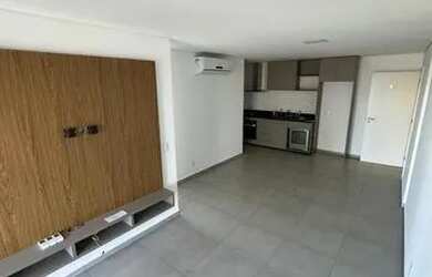 Imagem: O apartamento possui 2 Dormitórios, 2 Banheiros, 2 Vagas na