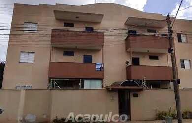 Imagem: O apartamento possui 3 Dormitórios, 1 Banheiro, 1 Vaga na garagem