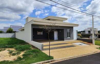 Imagem: A casa em condomínio possui 3 Dormitórios, 5 Banheiros, 4