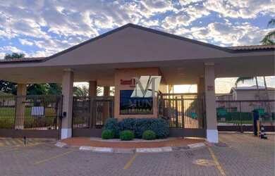 Imagem: A casa em condomínio possui 3 Dormitórios, 4 Banheiros, 2